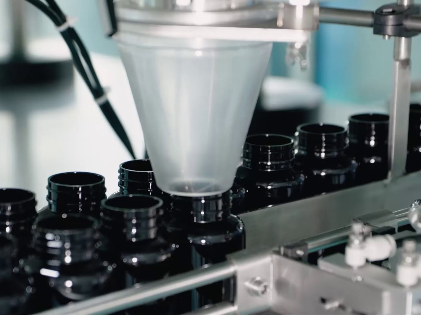 Encapsulation machine